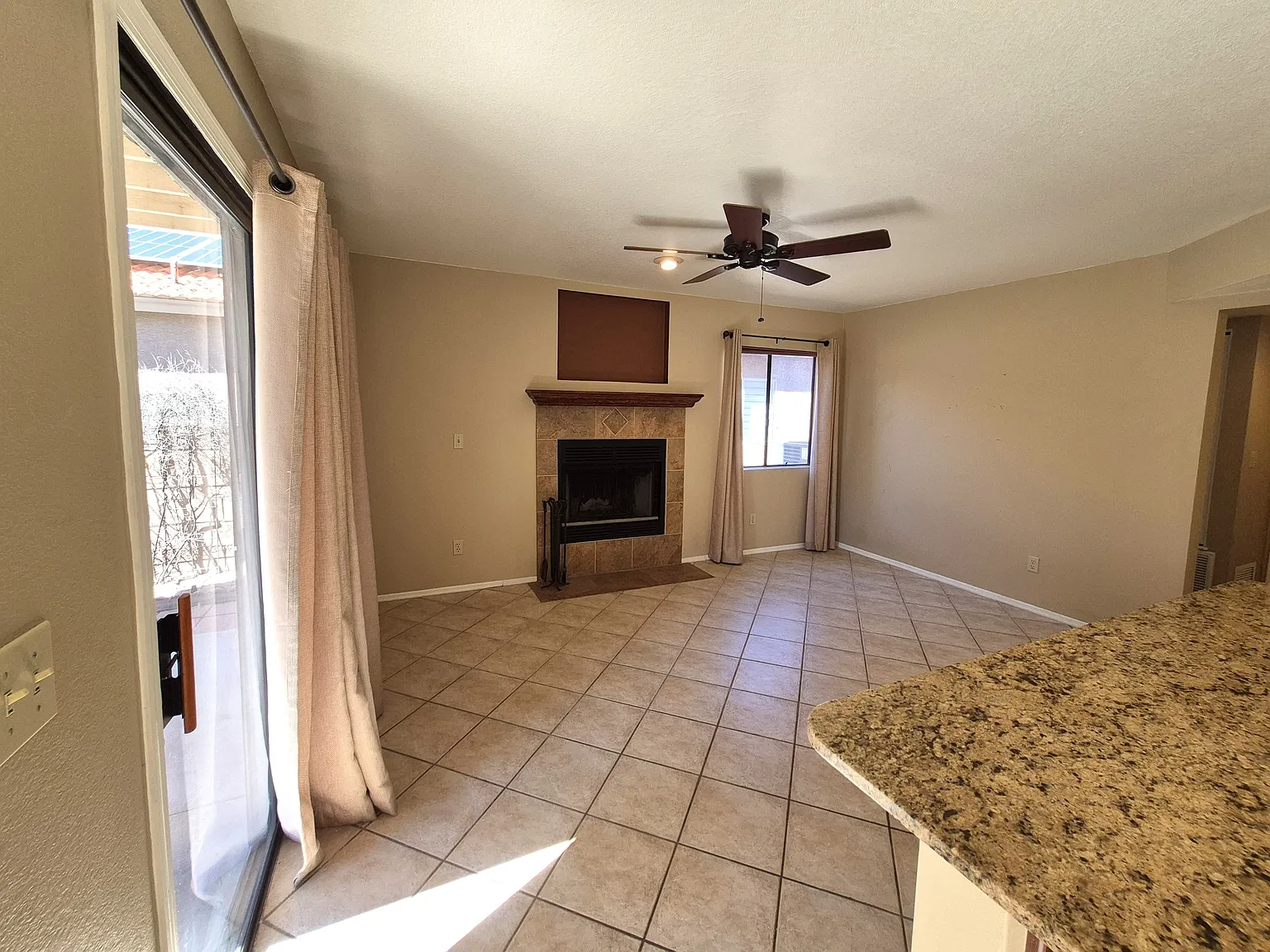 8863 North Willeta Drive - 1 — Photo 2
