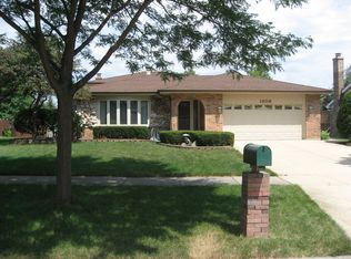 1806 Northbridge Pl, Downers Grove, IL 60516