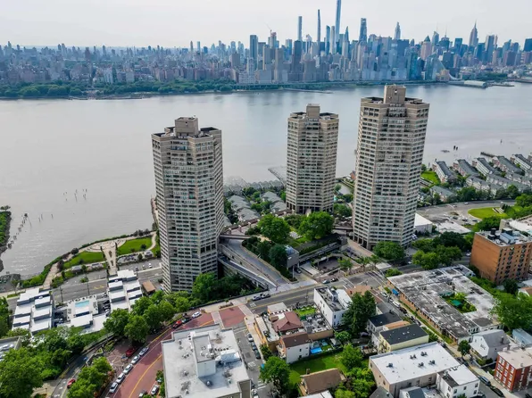 7004 Blvd East image 24 of 32