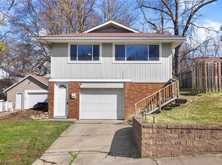 931 Harrison Ave, Akron, OH 44314