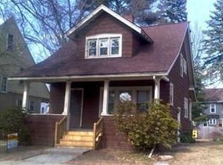 50 Larkspur St, Springfield, MA 01108