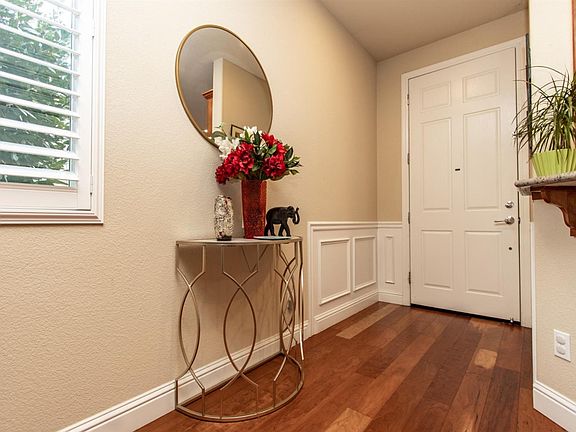 5th image of 1753 Hickory Creek Ln