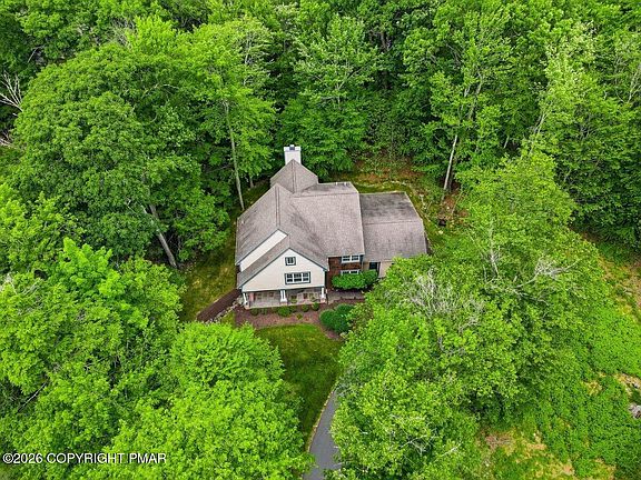 2nd image of 128 Creekside