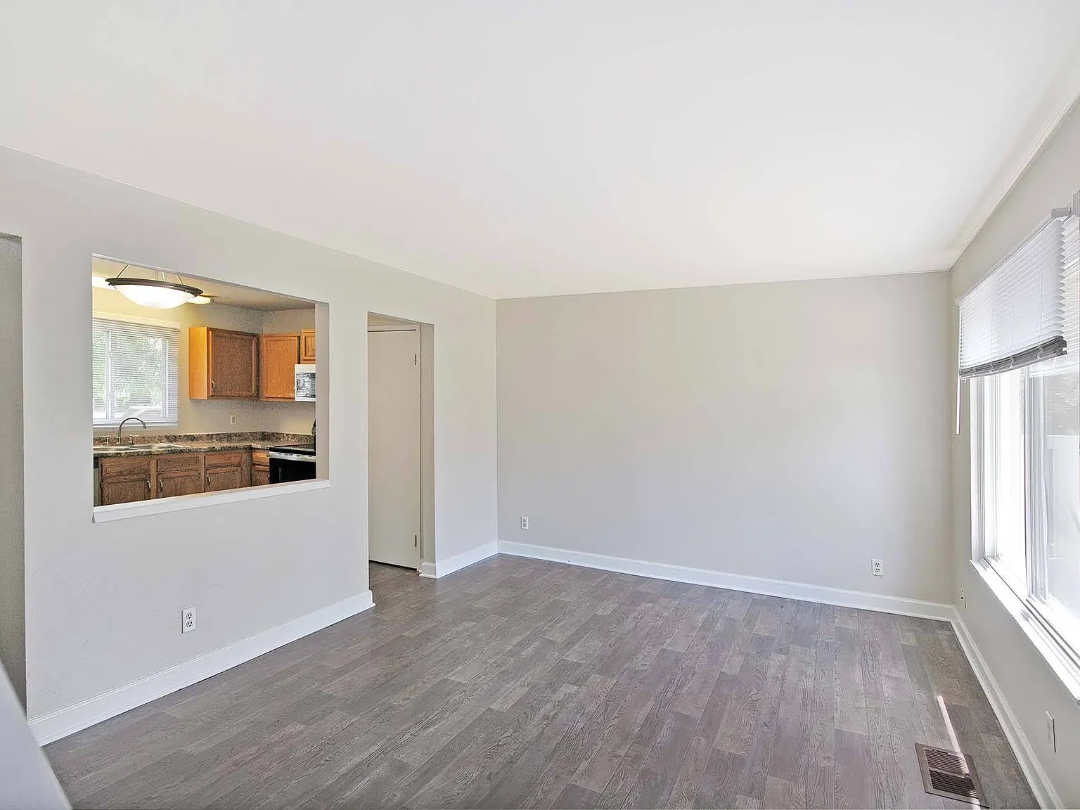 Coolidge Place Townhomes — Photo 4
