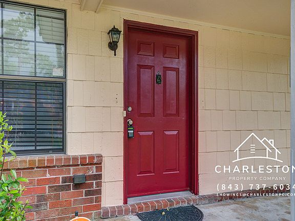 2nd image of 106 Carriage Ct