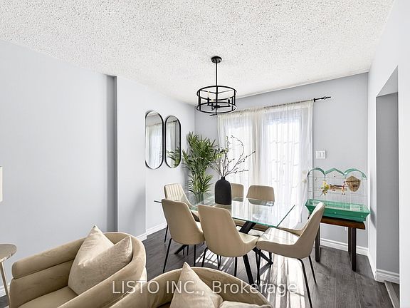 5th image of 69 Horseley Hill Dr