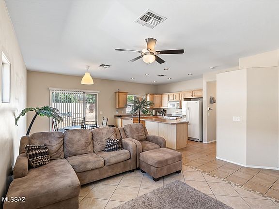 4th image of 5559 S Desert Redbud Dr
