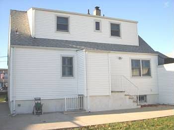 2nd image of 786 5th St