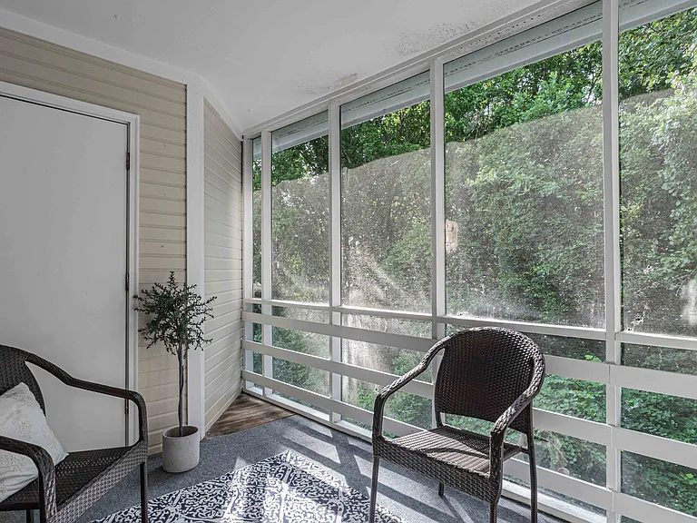 1850 Atlantic Dr #633 — Photo 30