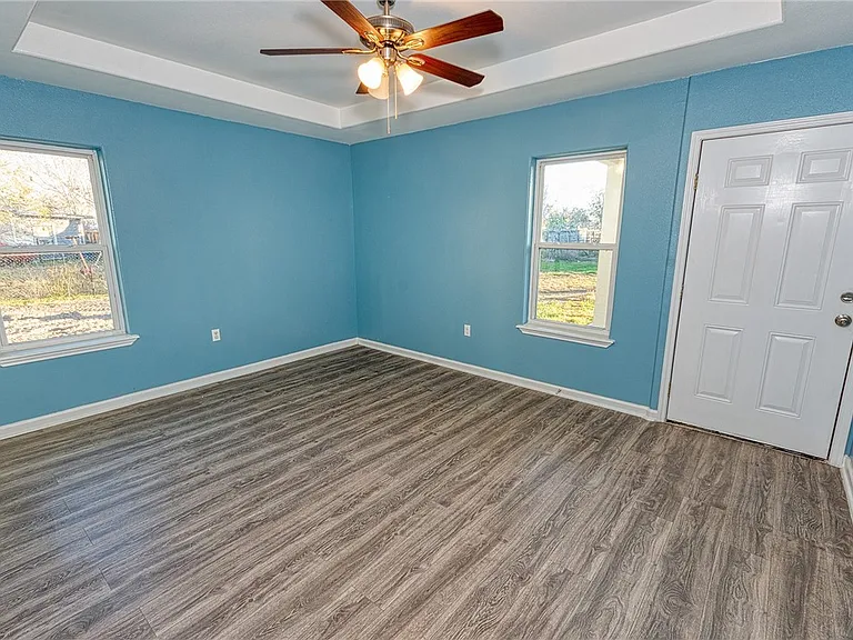 2937 Gollihar Rd #1 — Photo 16