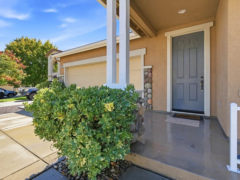 2706 Serene Ct