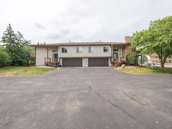 2309 Amberwood Dr, Woodbury, MN 55125