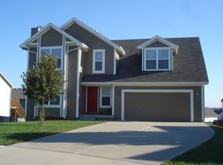 23617 W 58th Ter, Shawnee, KS 66226