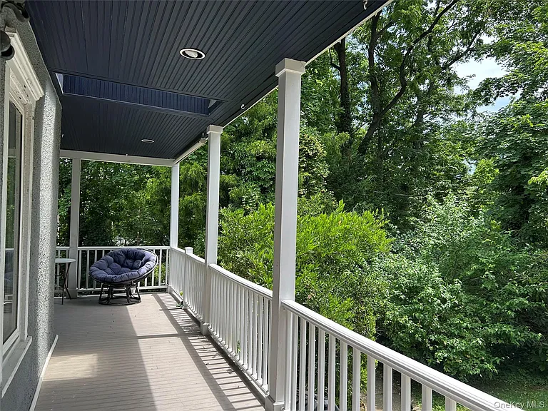 207 Prospect Ave — Photo 10