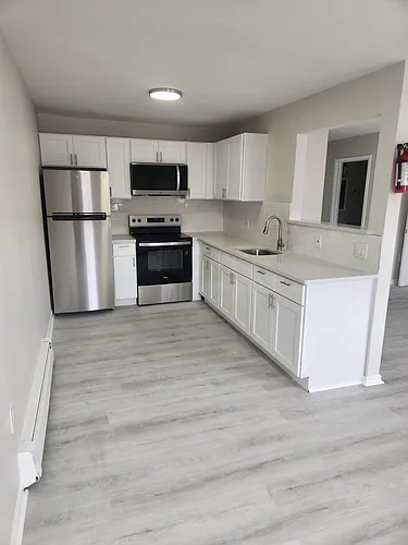 2202D Hamilton Ave #D Photo 1