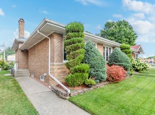 6305 N Avers Ave, Chicago, IL 60659