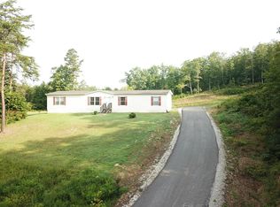 97 Pine Ridge Rd, Louisa, KY 41230