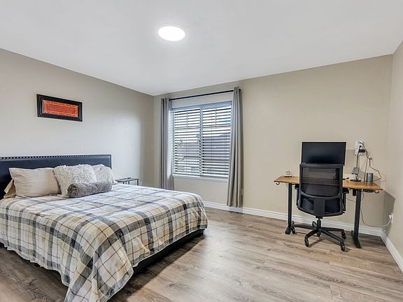 4th image of 3953 W Sage Blossom Way