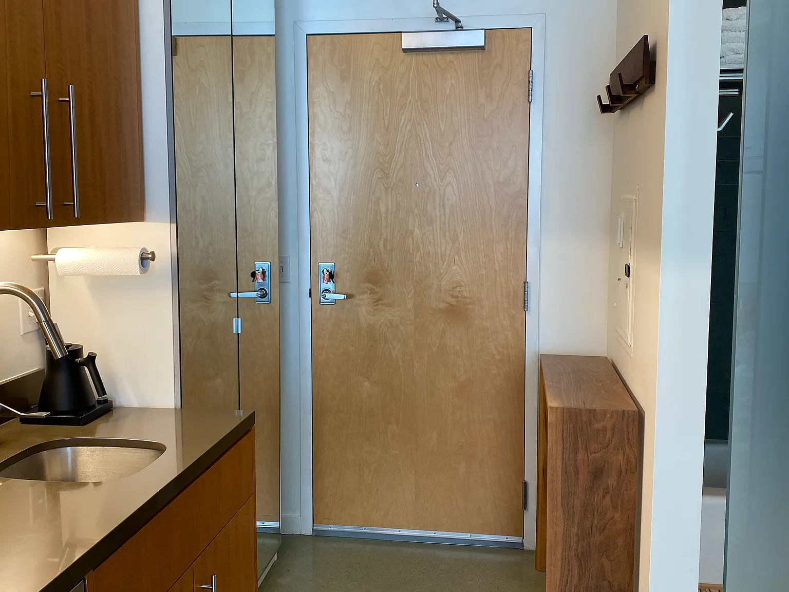 Studio, 277 sqft, $2,700 — Photo 3
