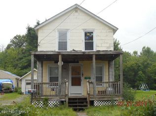 50 Defiance St, Ticonderoga, NY 12883