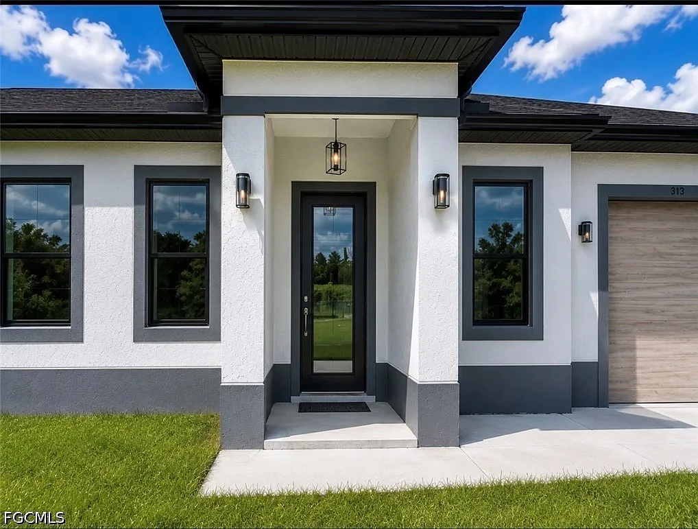 3 bed, 2.0 bath, 1200 sqft, $2,000 — Photo 3