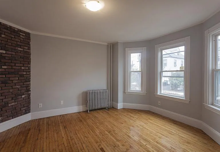 38 Cherry St #1D — Photo 2