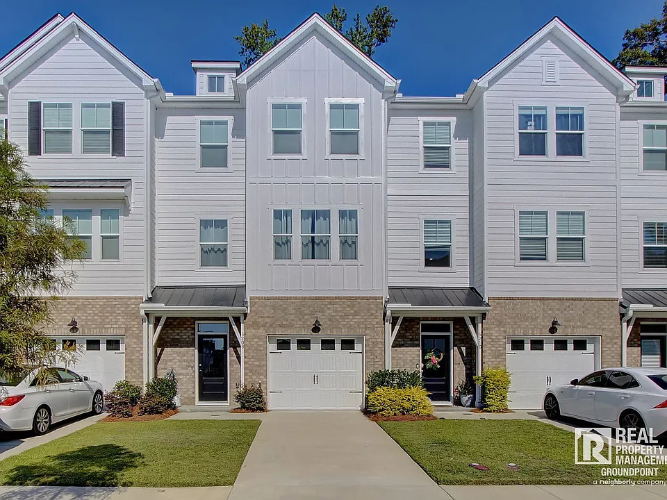 5208 New Palm Ct