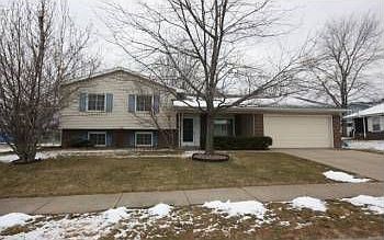 1st image of 3411 W Brookside Dr