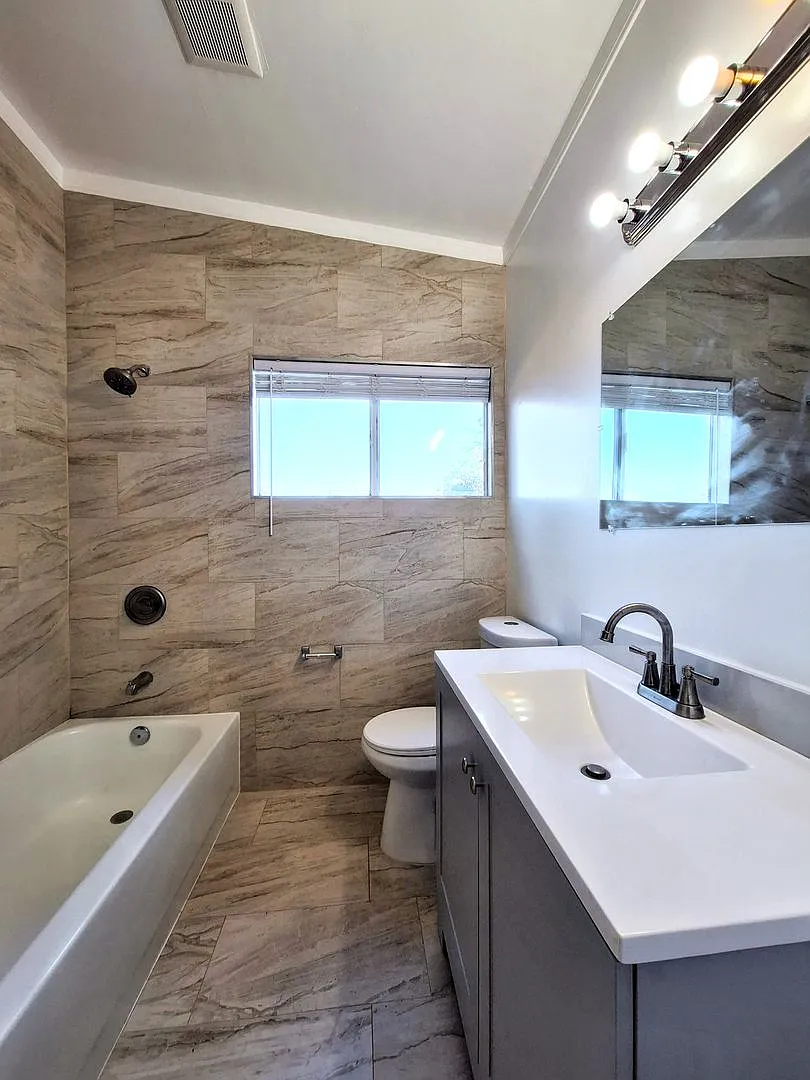 Remodeled Single Story House With Gated Yard & Lots of Storage Space! — Photo 4