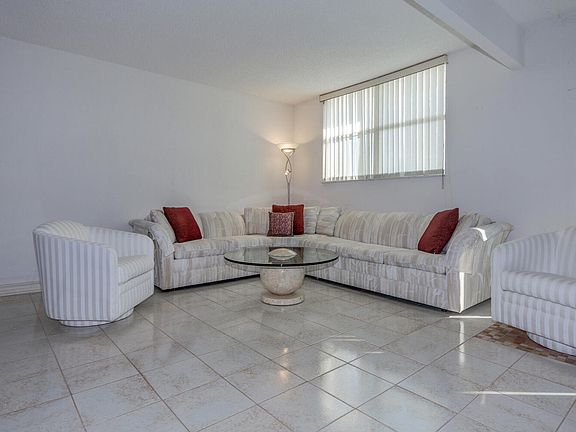 5th image of 3540 S Ocean Blvd APT 911