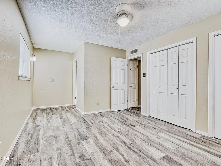 9981 Gschwind Ave — Photo 22