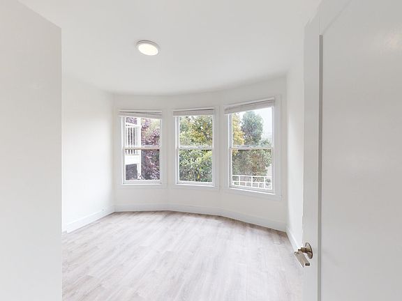 5th image of 1555 Chestnut St APT 3