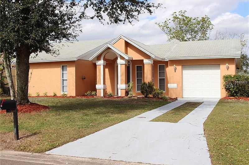 1st image of 616 Floral Dr