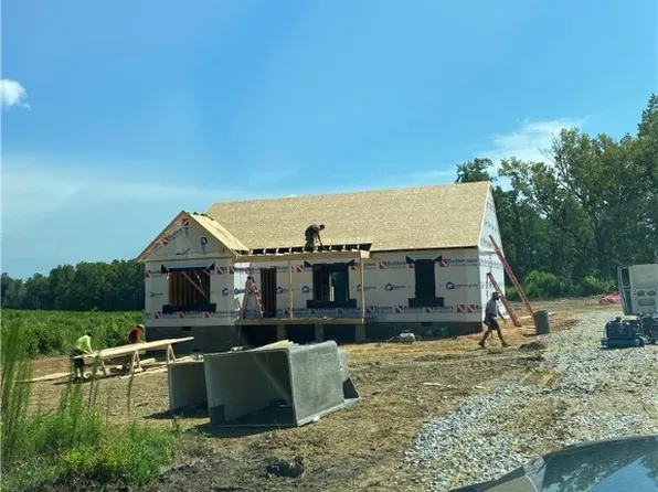 14693 Baltimore, Dewitt, VA 23840