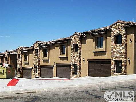 2nd image of 5501 N Stanton St APT 5