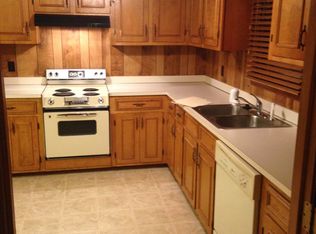 1030 Alice Dr, Sumter, SC 29150