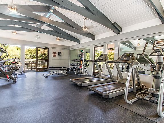 2nd image of 3480 Granada Ave #293