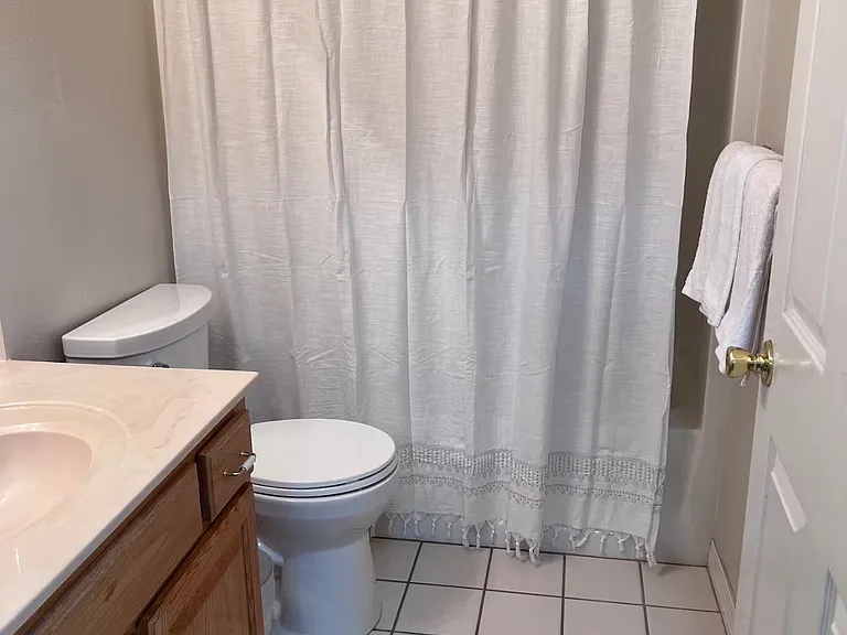 2524 Bluewater Dr — Photo 5
