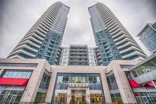 7161 Yonge St Photo 1 7161 Yonge St Photo 1