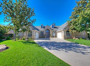 382 W Trenton Ave, Clovis, CA 93619