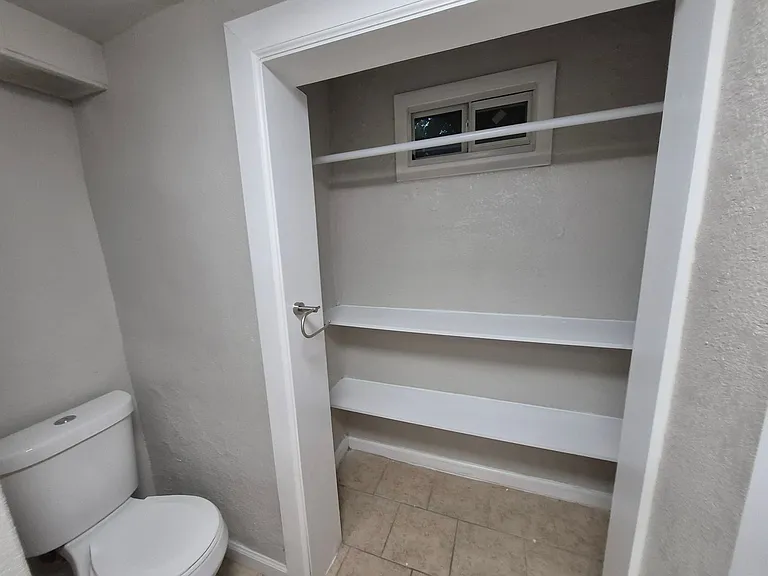 115 Caldwell St #4 — Photo 13