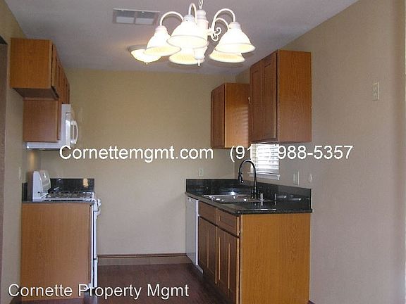 5th image of 9637 Lake Natoma Dr