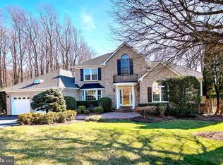 1303 Pinstripe Ct, Vienna, VA 22182