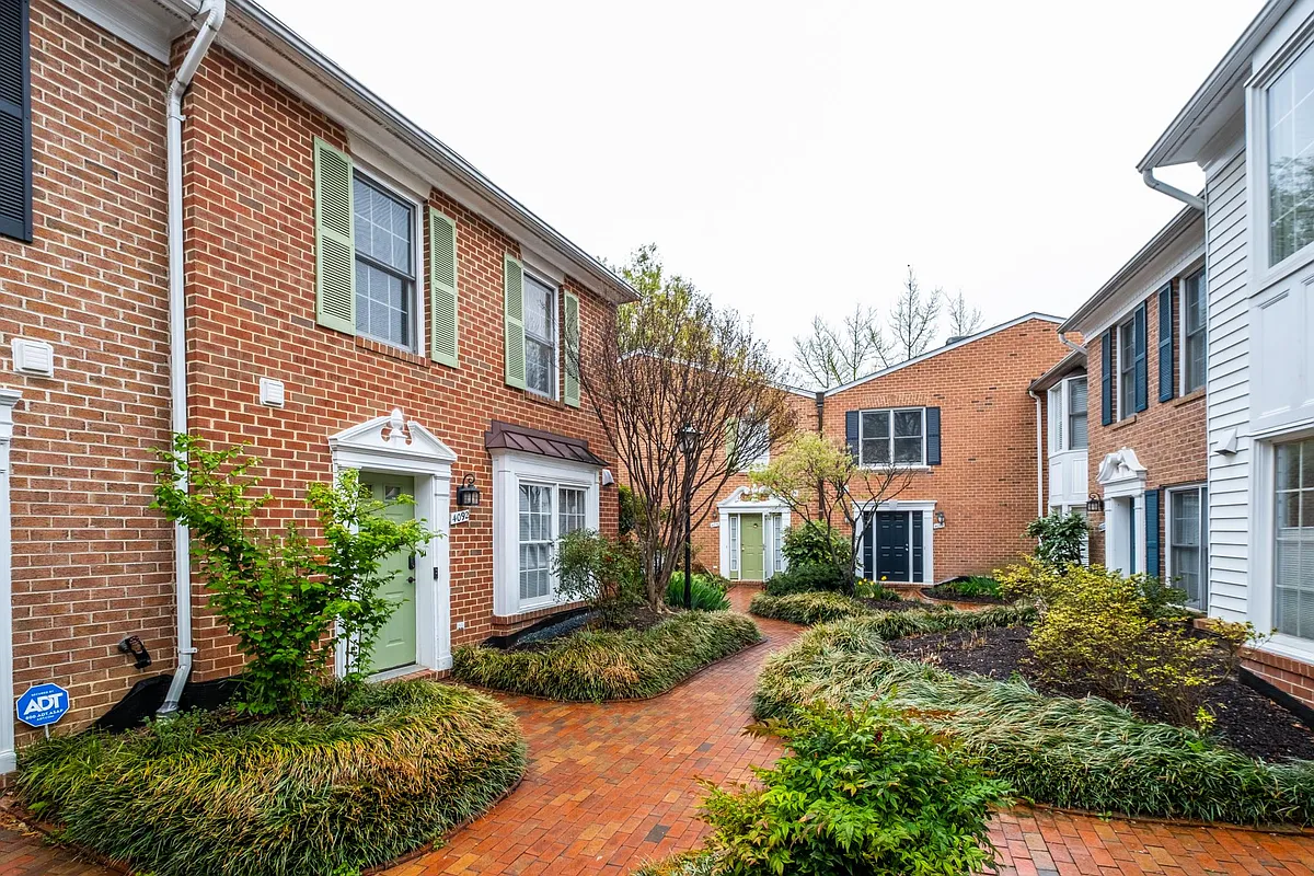 Building Photo - 4092 Cherry Hill Rd