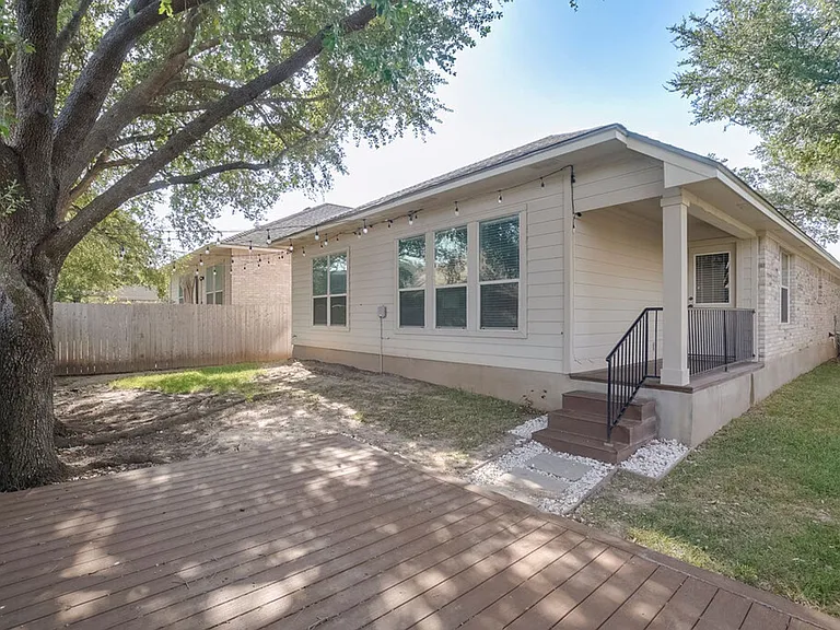2985 Overland St — Photo 20