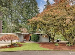 16819 SE 3rd Pl, Bellevue, WA