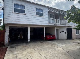 6052 Mayflower Ave #1/4, Maywood, CA 90270