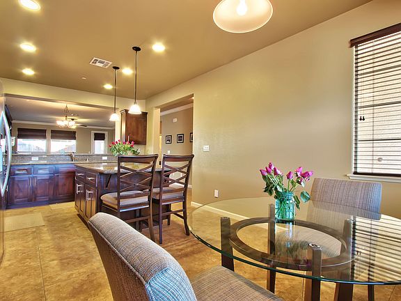 4th image of 1808 Rezzano Way
