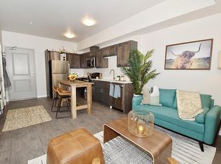 Coburn Crossing, Truckee, CA 96161