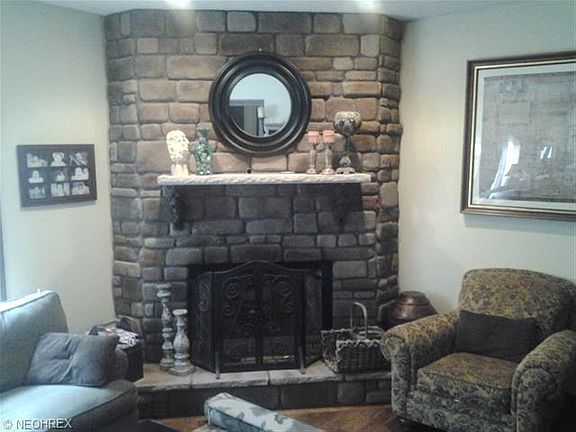 2nd image of 4334 Shannon Dr